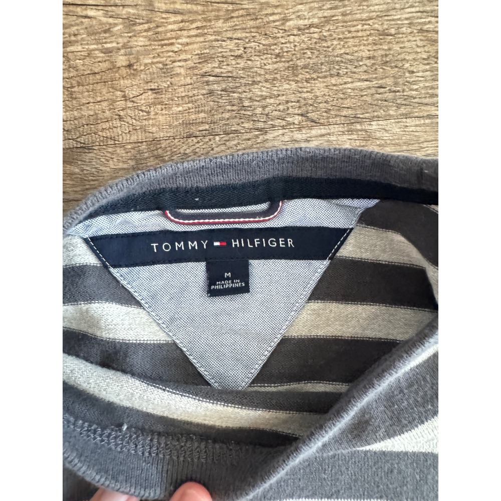 Tommy Hilfiger Mens Striped Long Sleeve T-Shirt Grey White Crew Neck Size M - Picture 3 of 3